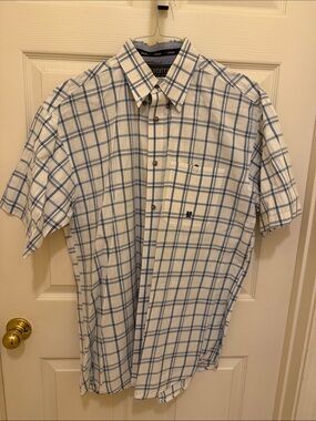 Twenty Men’s Short-Sleeve White and Blue Plaid Button-Down Shirt
